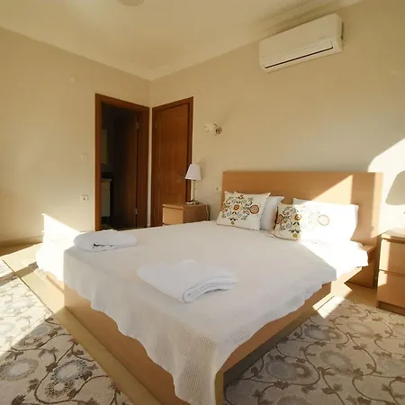 Villa Kyk 03 *
