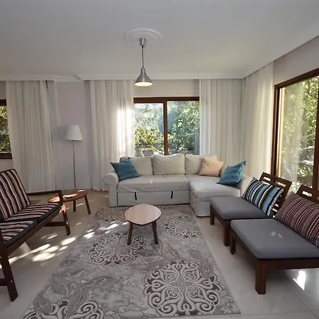Villa Kyk 03 *